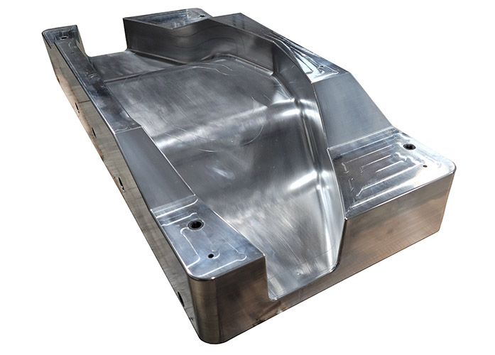 layup-composite-molds-tool-metal-aluminum-machining-aes-2